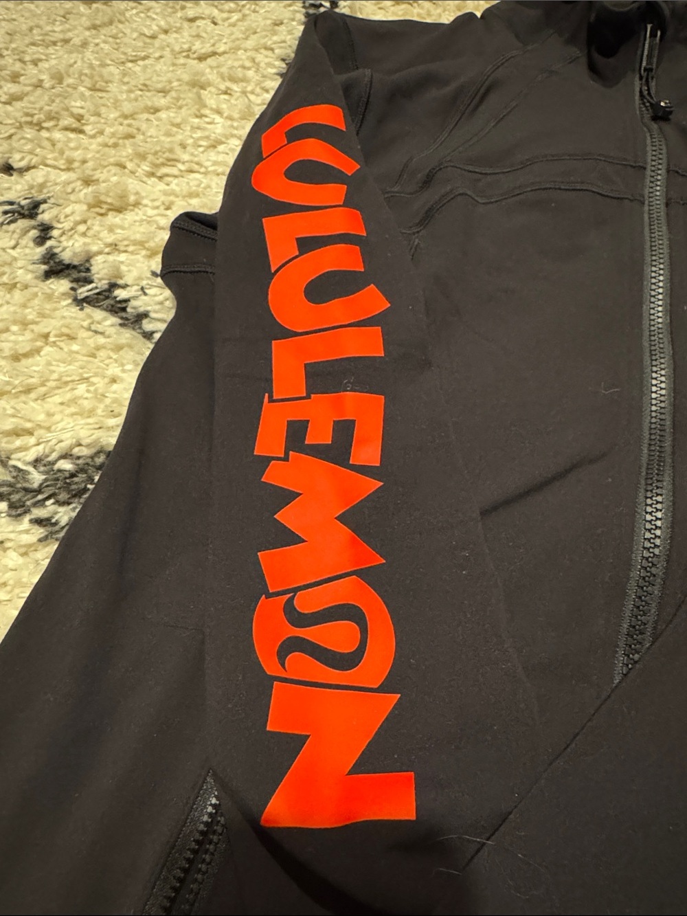 Lululemon define Jacket - Picture 4 of 6